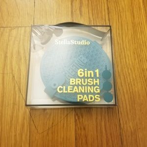 6 in 1 Makeup Brush Cleaner Pads